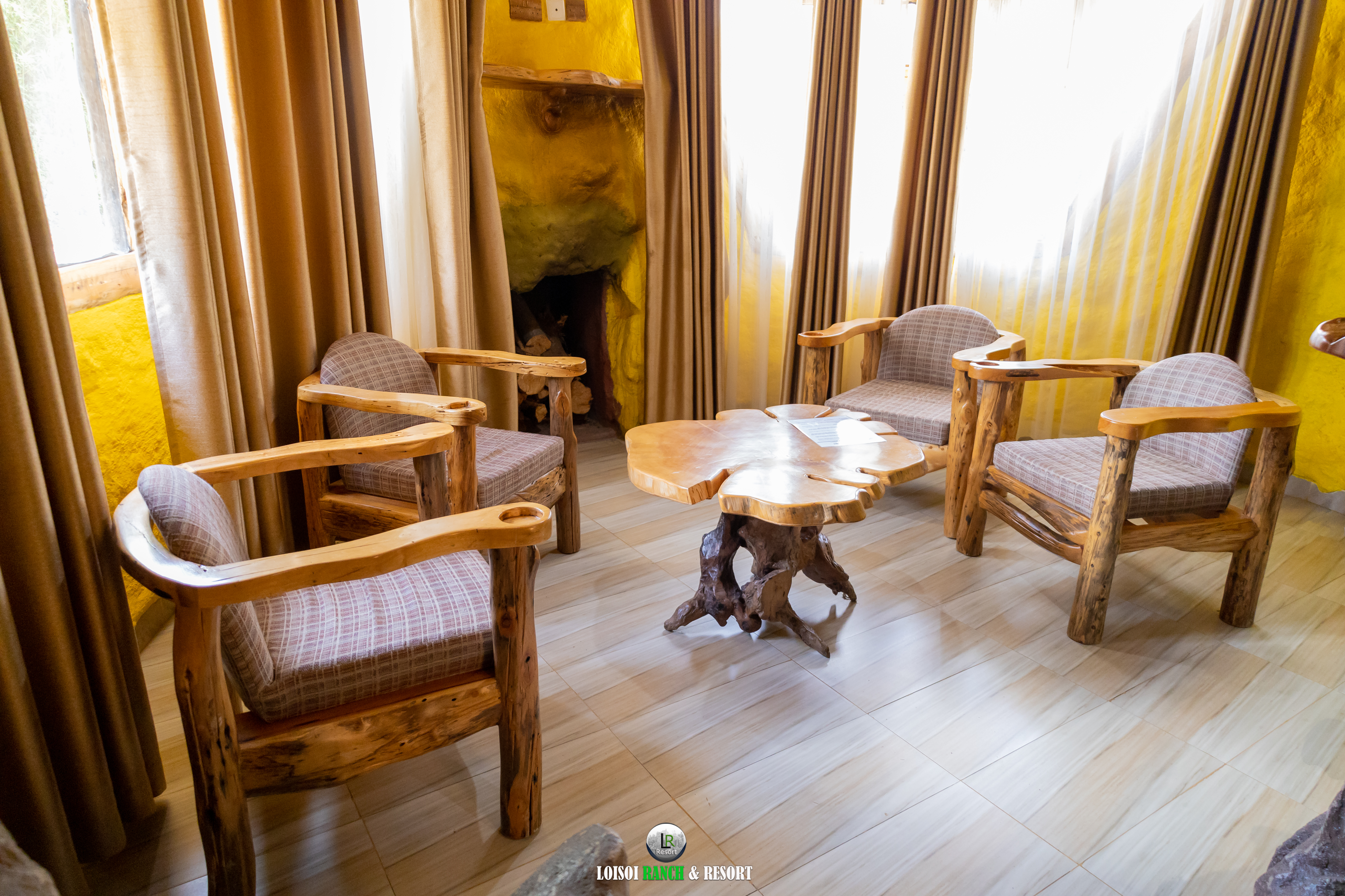 Cottage Fig Tree - Image 2